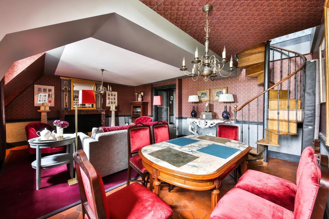 Apartment Parc Royal Paris