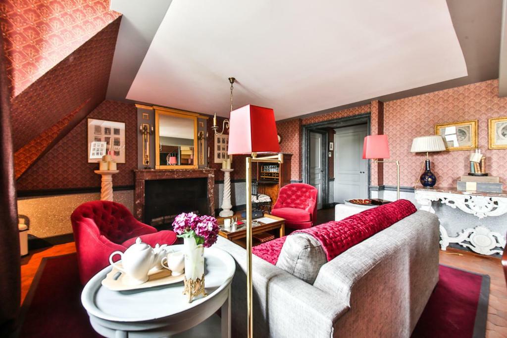 Parc Royal Apartment *